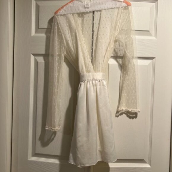 Bridal Satin Robe - Picture 2 of 6
